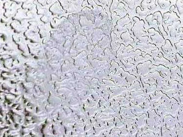 INOX-TEC Leicht abgewischter Fingerabdruck auf Dessin Ledernarben, unbehandelt