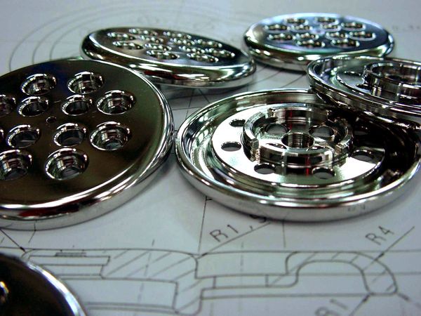 Präzisionsteile elektropoliert