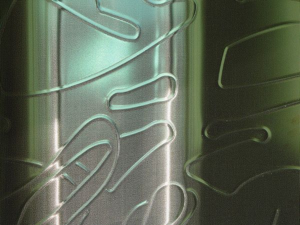 Unikatsproduktion grün mit Linien